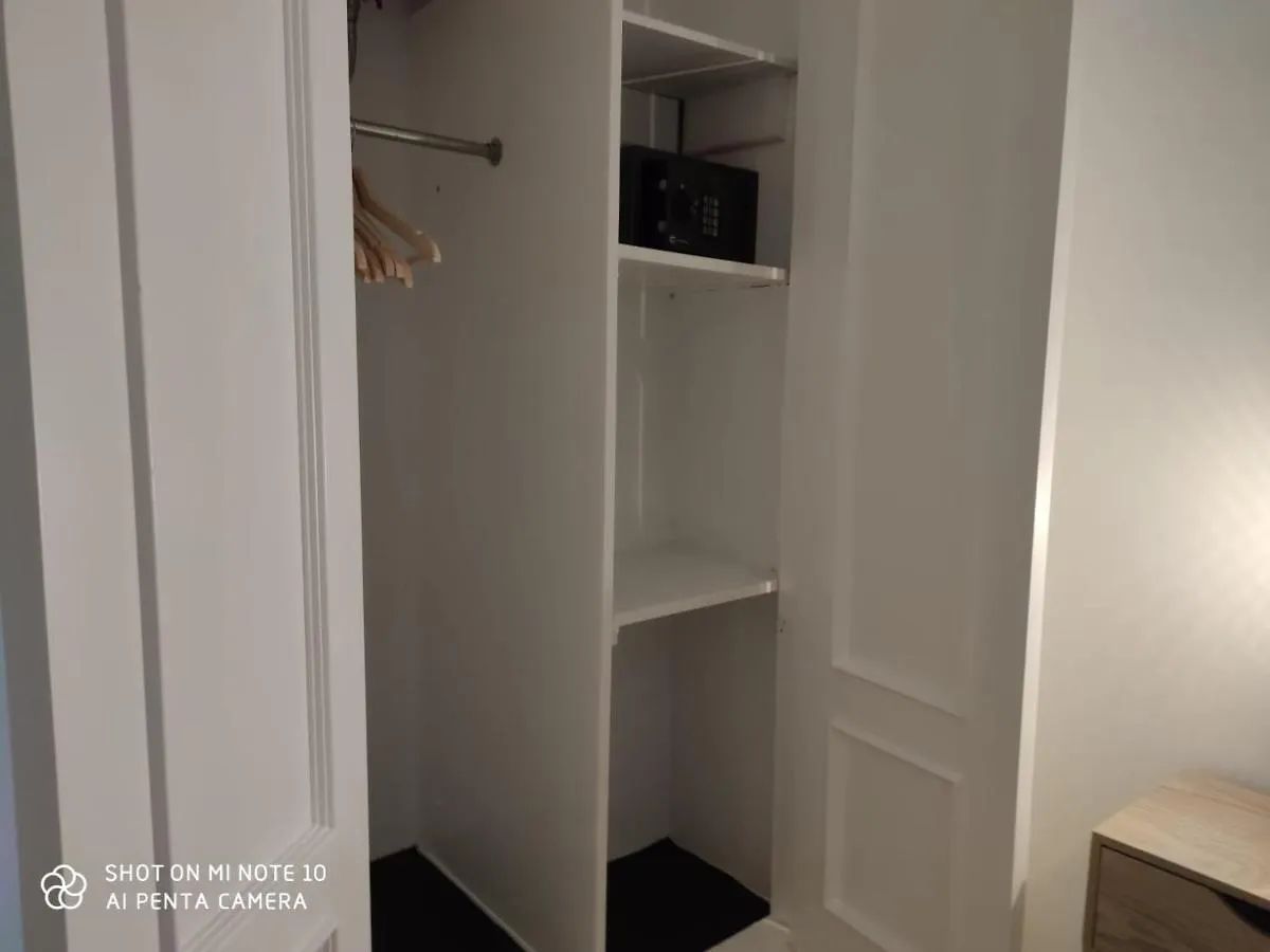 Port House, Paseo Maritimo,A Un Minuto Playa Apartment Fuengirola