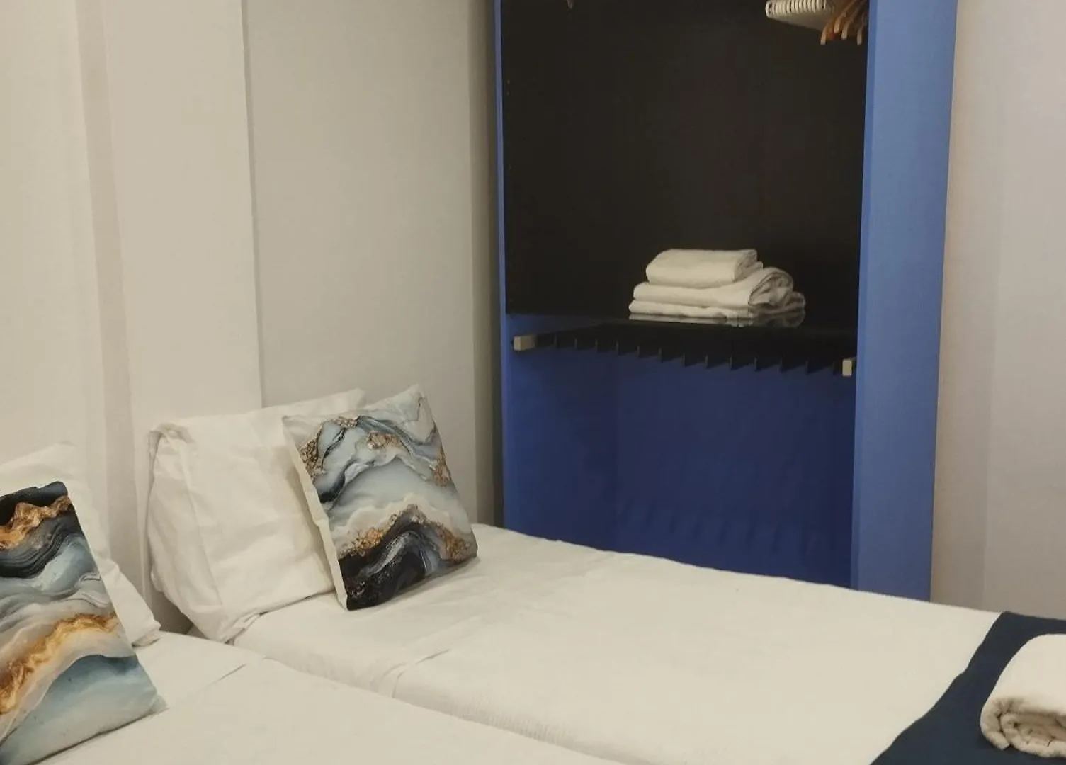 Port House, Paseo Maritimo,A Un Minuto Playa Apartment Fuengirola