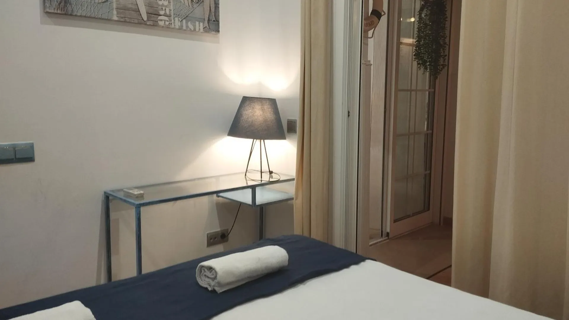 Port House, Paseo Maritimo,A Un Minuto Playa Apartment Fuengirola